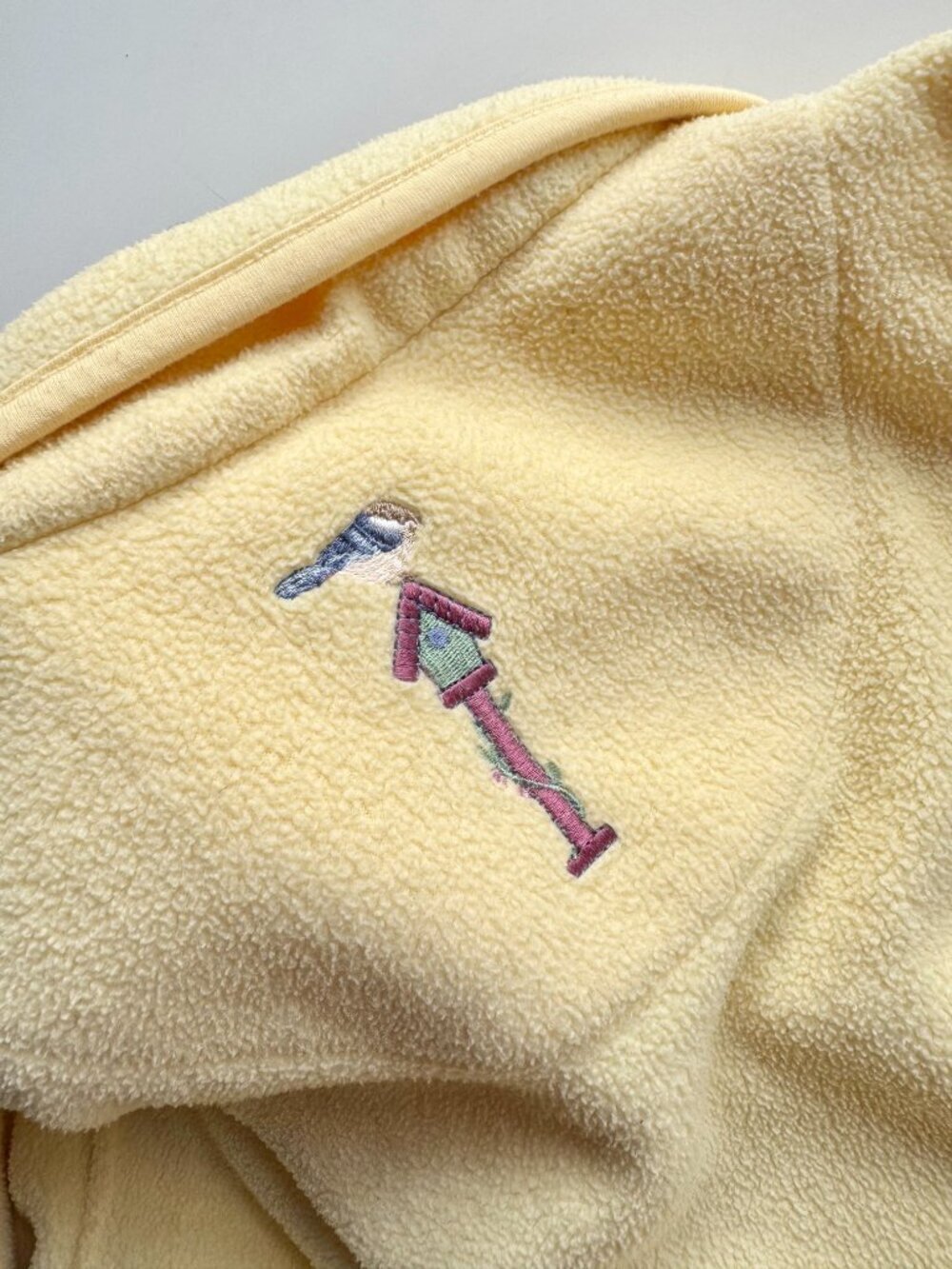 Vintage 00's NORTHERN REFLECTIONS Yellow Embroidered Bird Fleece Jacket, Size L - Picture 12 of 15